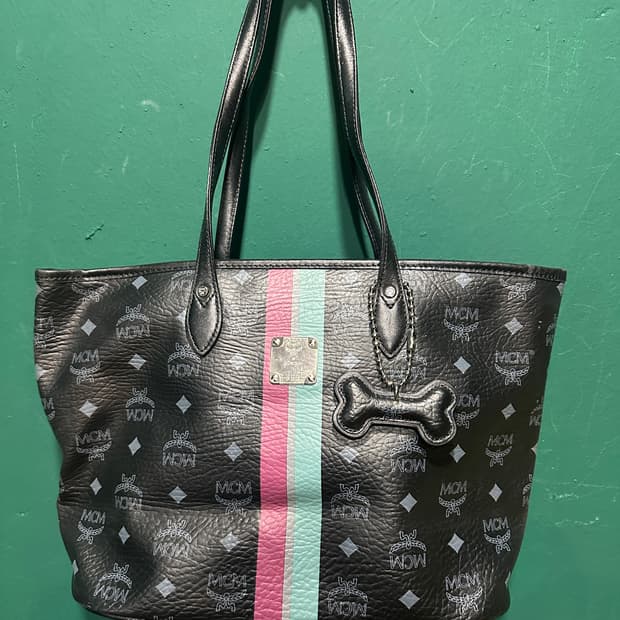 mcm 블랙 쇼퍼백