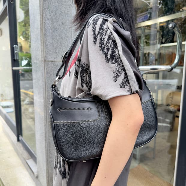 00s Y2K 카파치 이태리 가죽 애로우 가방