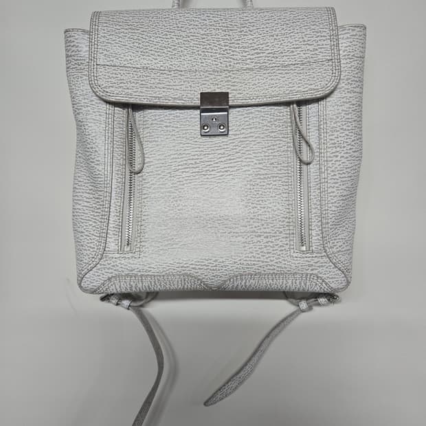 3.1 필립림 파슬리 레더 백팩 