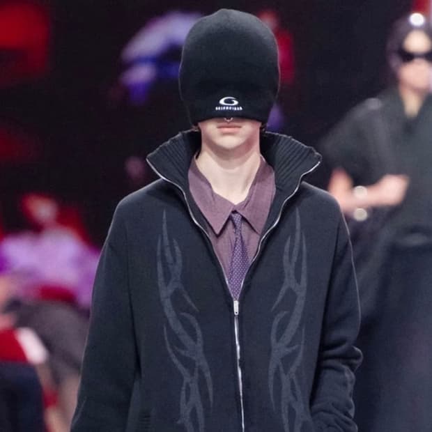 24ss 발렌시아가 마스크 비니