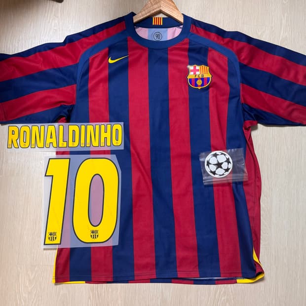 (정품) 05-06 바르셀로나 호나우지뉴 유니폼