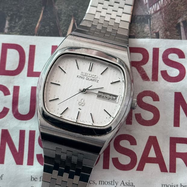 세이코 Seiko KING Quartz 데이 데이트