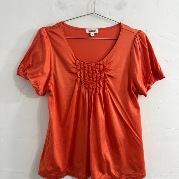 alpha cubic design top