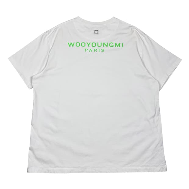 우영미 화이트 반팔티