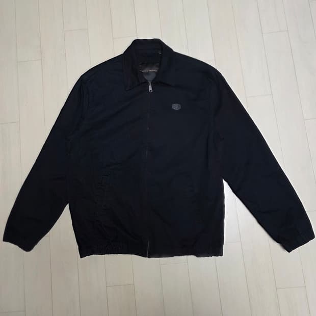 데우스엑스마키나  스몰자수로고 워크자켓 블랙 L