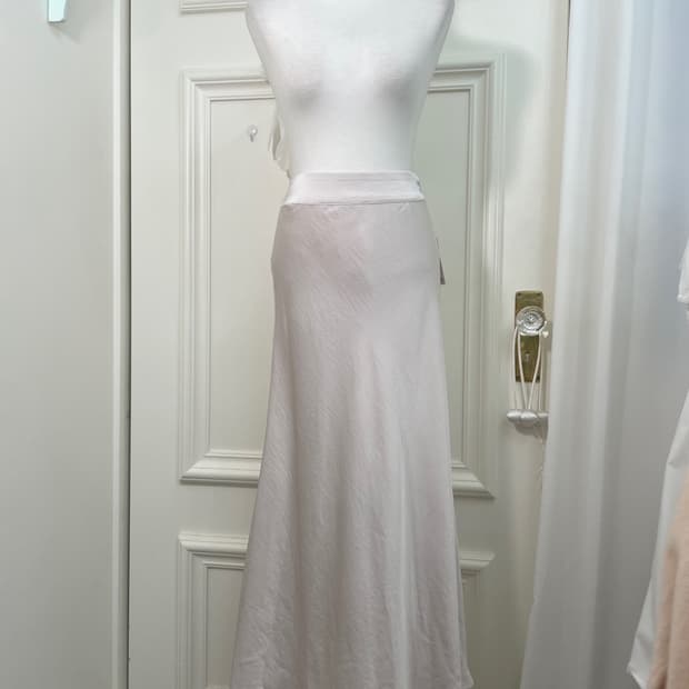 pink ivory satin basic long skirt