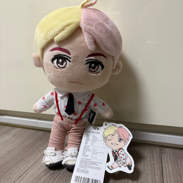 BTS 타이니탄 V인형 <새제품>