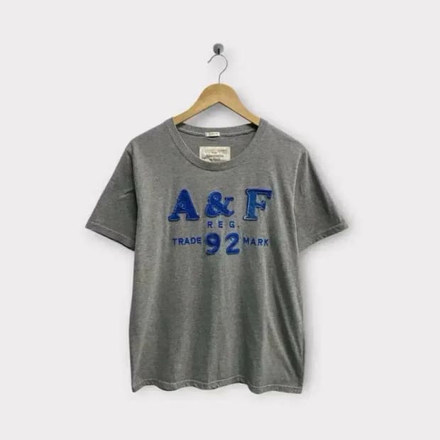 아베크롬비 A&F 반팔 티셔츠 L