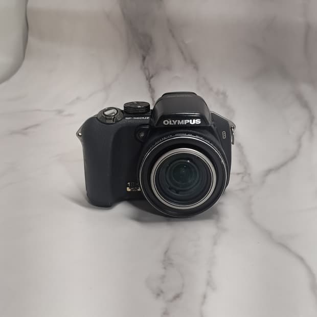 올림푸스 빈티지 디카 SP-560UZ