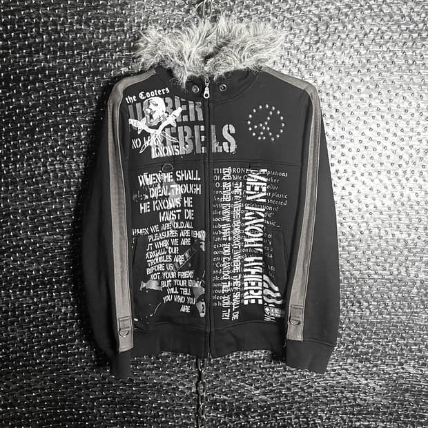 Center clease 퍼 후드집업