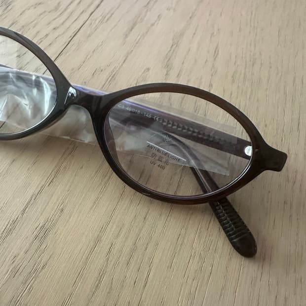 Y2K 브라운 라운드 안경