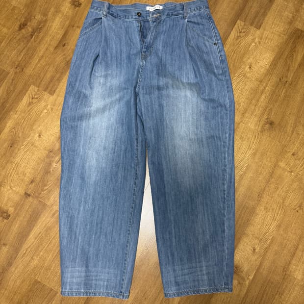 비슬로우 딥 원턱 데님