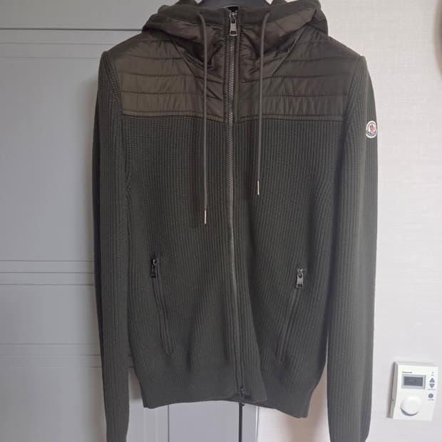 몽클레어 후드 니트 가디건 올리브