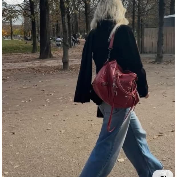 발렌시아가 모터백 버건디