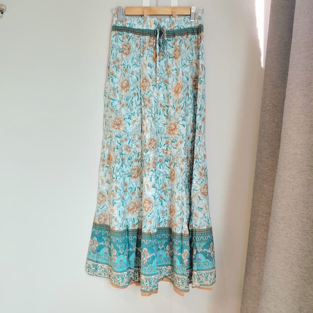 소프트 민트 플라워 스커트