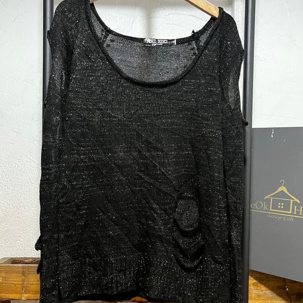 Vintage damaged knit 