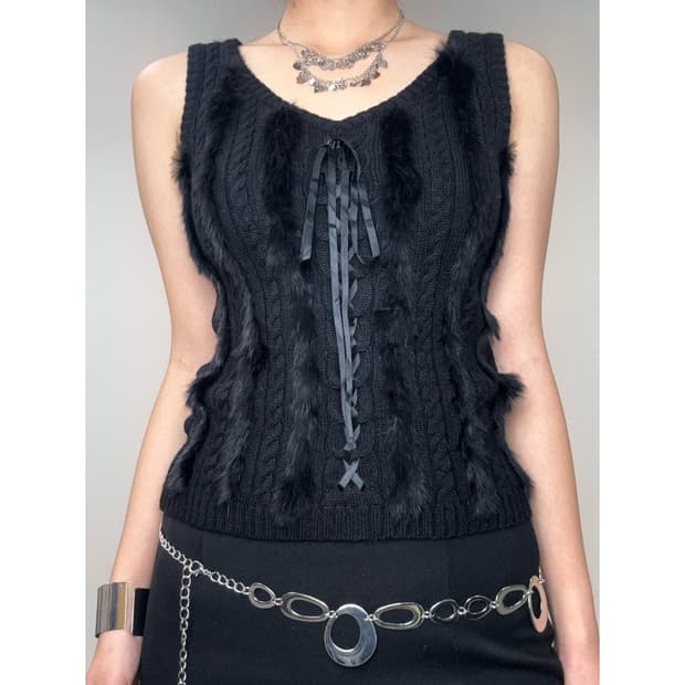 빈티지 블랙 니트 슬리브리스