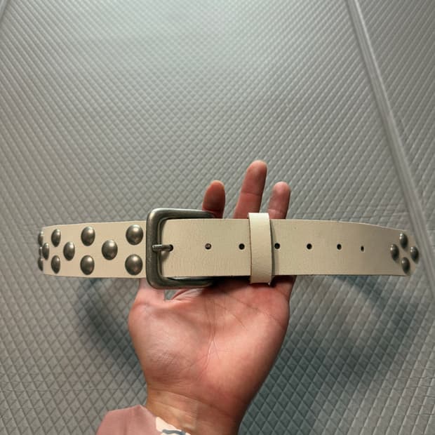 (S) ERL 스터드 벨트 ~ 32인치