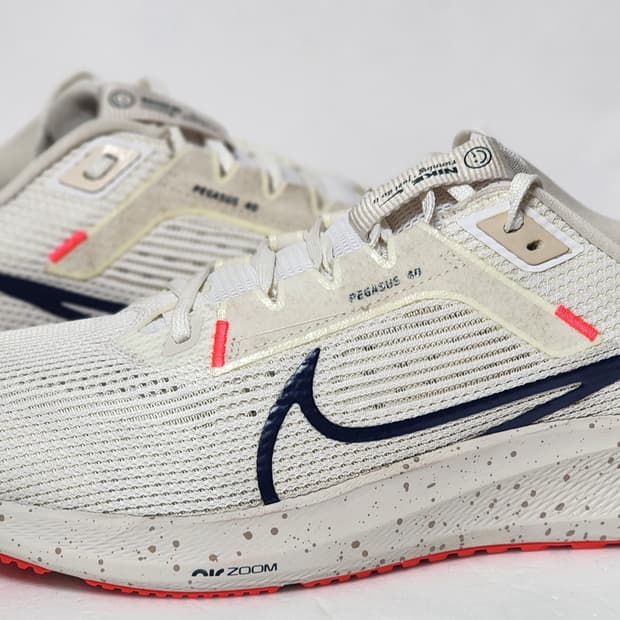 나이키 페가수스 40 화이트/네이비 290mm