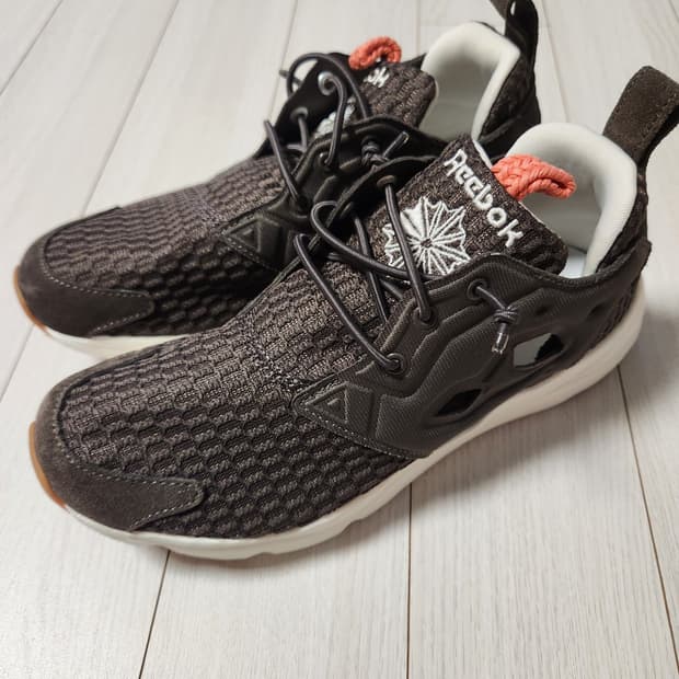 새상품급) 리복 스니커즈 퓨리라이트 룸 REEBOK FURYLITE LO