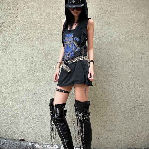 Salvage Gliter Detail Sleeveless
