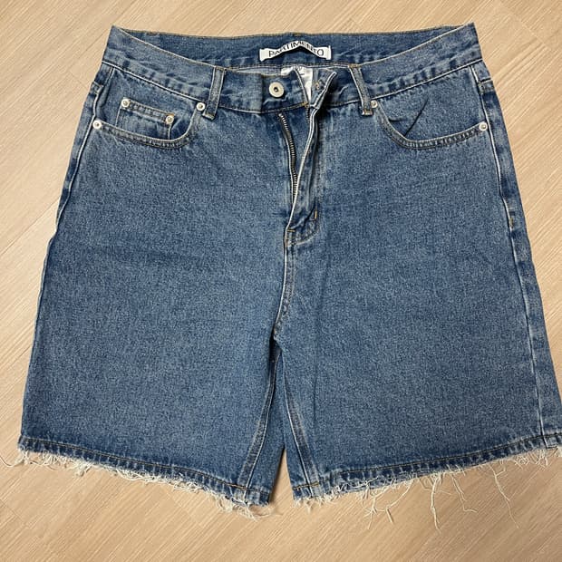 파르티멘토 컷아웃 와이드 데님 쇼츠 딥 블루