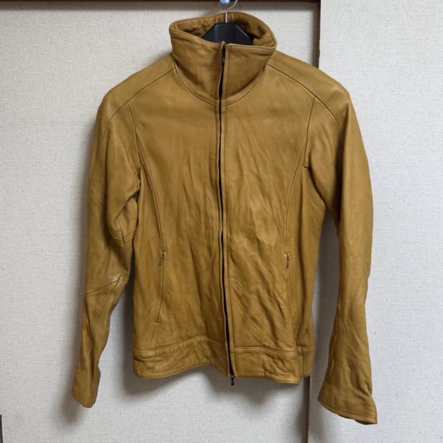 Civilized 스티어하이드 하이넥 레더 테이블 트랙 자켓