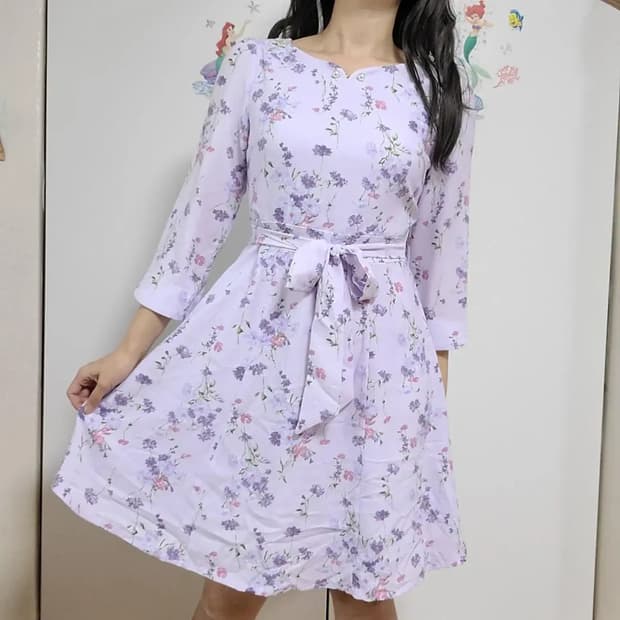 아이유깔 라일락 원피스