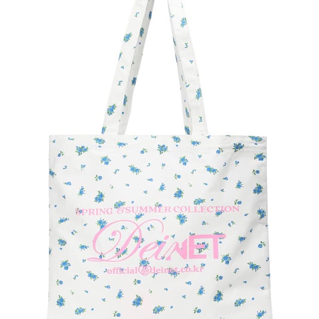 FLOWER SHOULDER BAG IN WHITE 