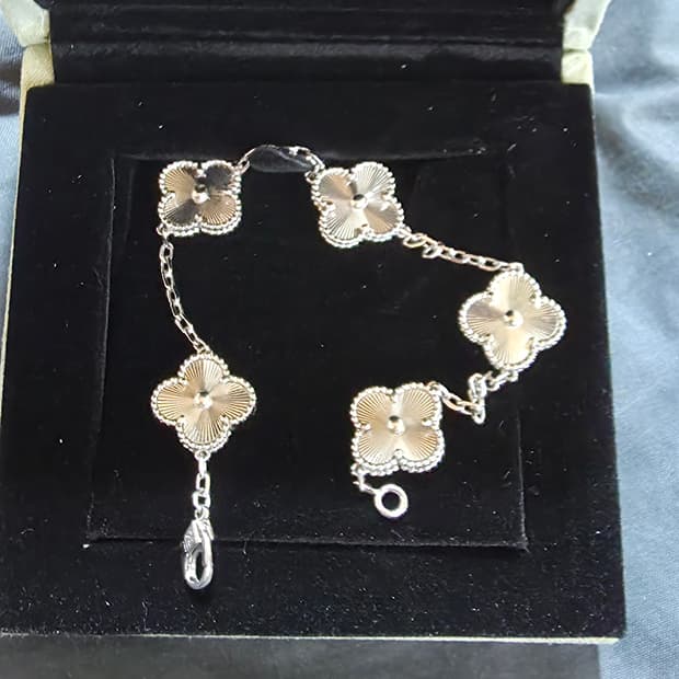 반클리프 기요세 팔찌(실버)