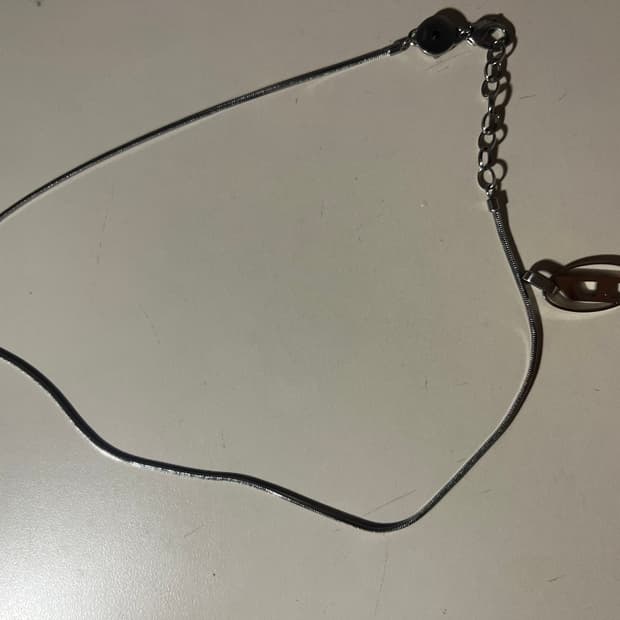 디젤 목걸이  디젤 Dx1342 스테인리스 스틸 팬던트 네클리스 실버