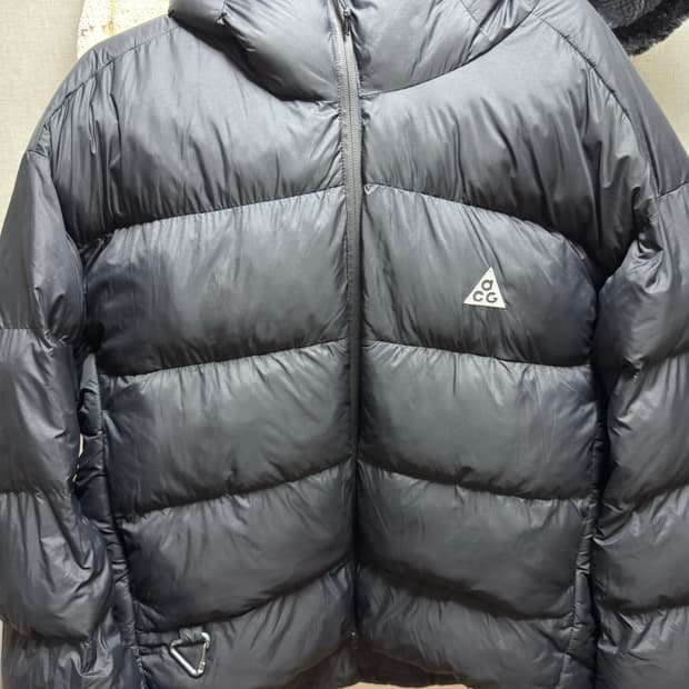 나이키 acg루나레이크 패딩 xl 판매합니다