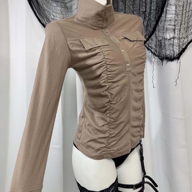 shirring high neck top