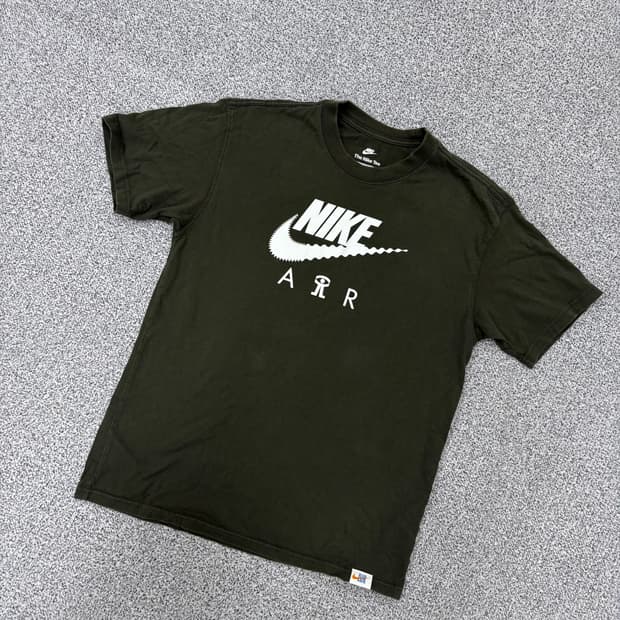 M 나이키 남성 에어 반팔티 카키 0319J