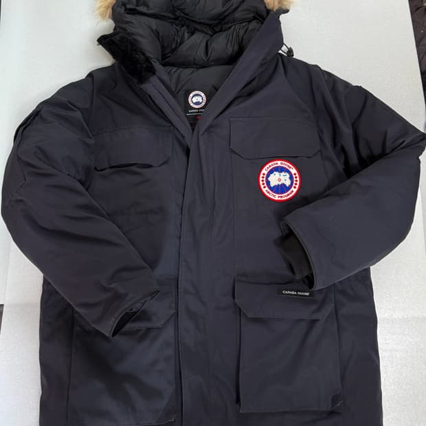 Canada Goose 케나다구스
