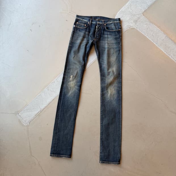 디올 옴므 제이크 진