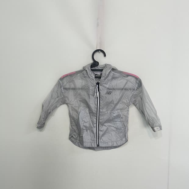 뉴발란스 키즈 바람막이 100