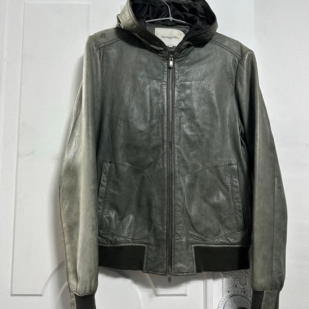 인터네셔널갤러리 빔즈 레더 자켓