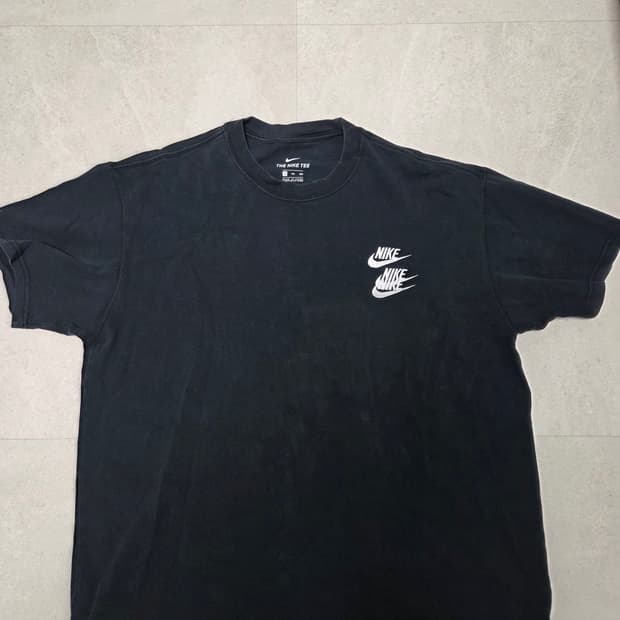 나이키 월드투어 그래픽 반팔 티셔츠