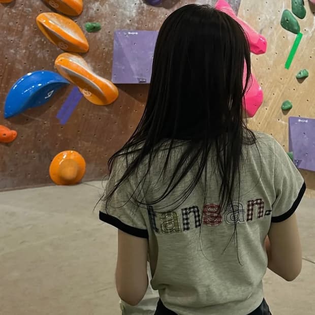 탄산 아플리케 링거 티셔츠