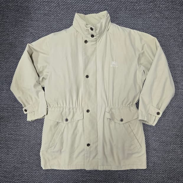 버버리 사파리 자켓  노바체크 다운내피 집업 자켓