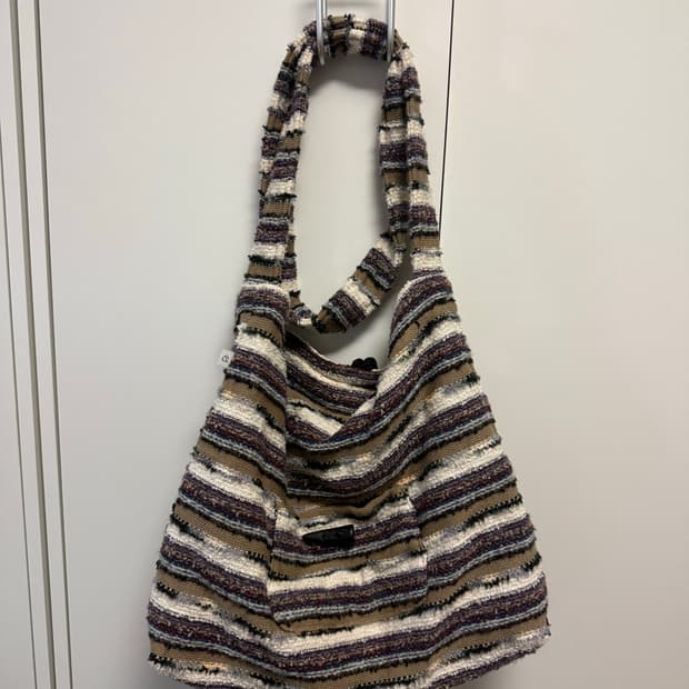 코이세이오 니트 크로스백