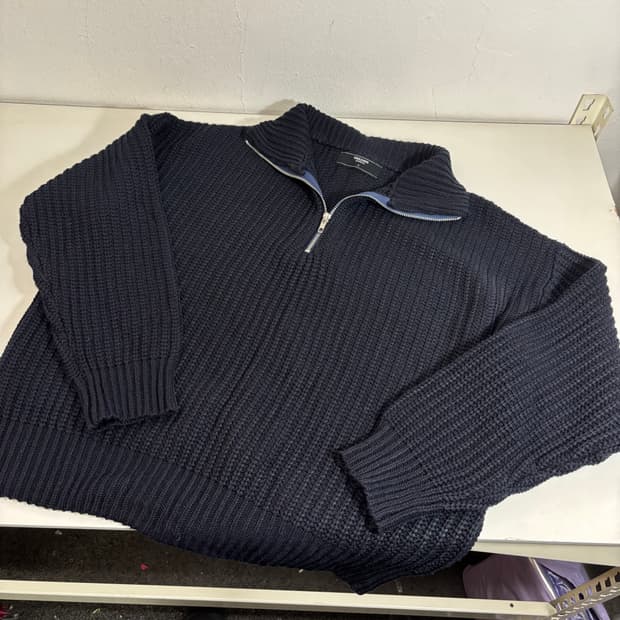 M 트릴리온 네이비 루즈오버핏 반집업 폴라니트