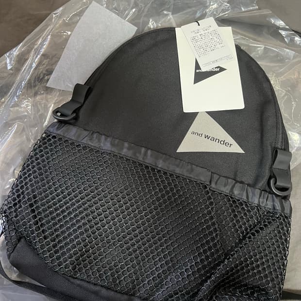 (새상품) 앤드원더 미니 백팩 블랙 9L