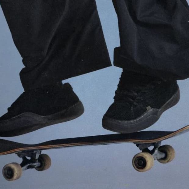 ERL 리미티드 코듀로이 뱀프 스니커즈 42사이즈