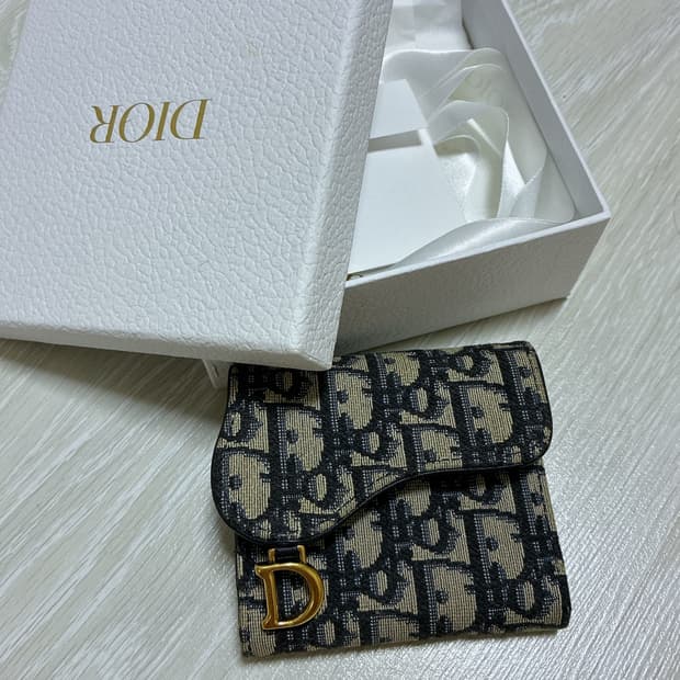 디올 오블리크 새들 로투스 3단 반지갑