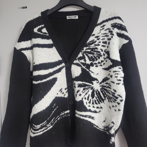 팬시클럽 디픽트 니트 가디건 (BLK)