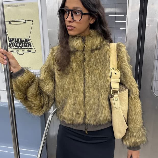 블랙업 라뷰 투톤퍼 하이넥 점퍼