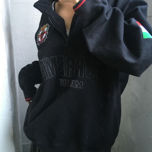 Supreme 슈프림 22AW 밀라노 하프 집 풀오버 