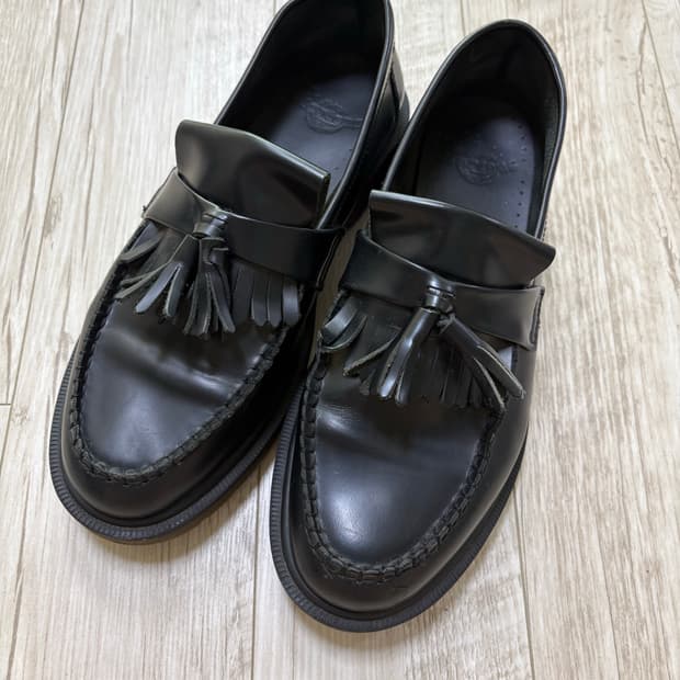 닥터마틴 아드리안 블랙 270